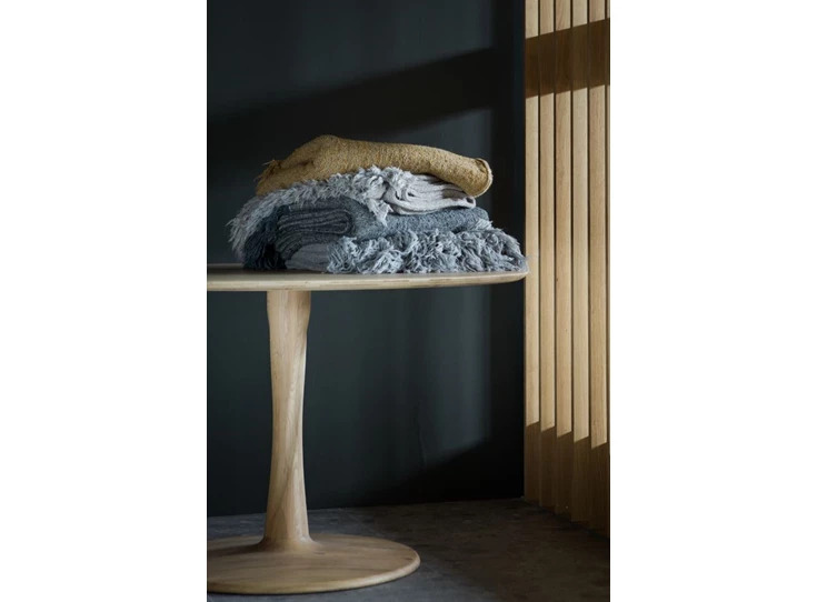 Ethnicraft Blue nomad Throw toonzaalmodel collectie