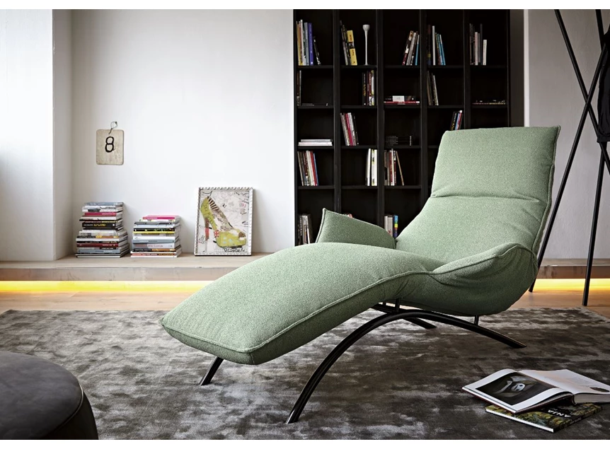 Sfeerfoto Ligzetel Joleen relax elektrisch stof munt groen Koinor