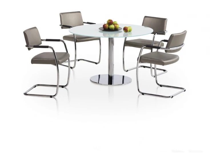 Stoel Bizzy Perfecta Categorie 1 Epoxy round table + stools
