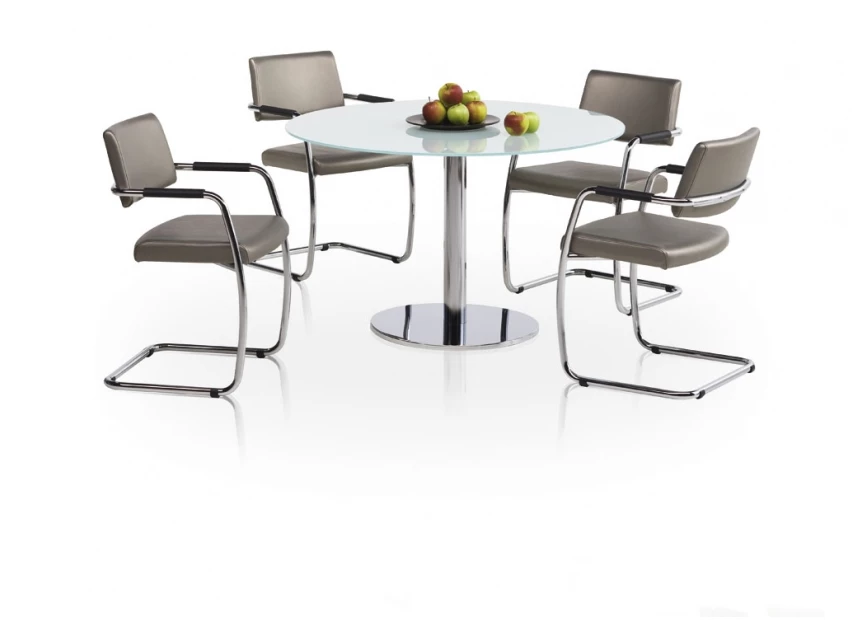 Stoel Bizzy Perfecta Categorie 1 Epoxy round table + stools