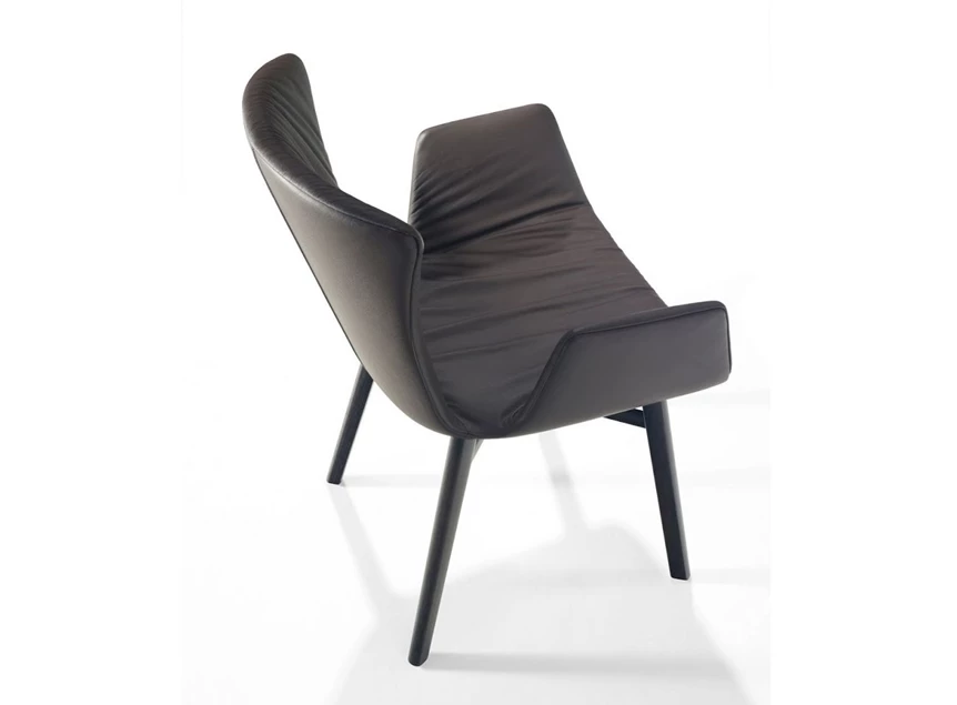 Bovenkant Armstoel Dexter 2056-I houten poot leder Draenert