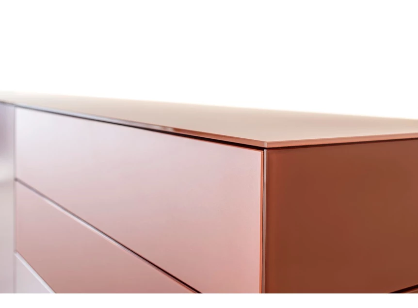 Detail Dressoir Cubo opstelling 120 combi matte lak en glas Sudbrock