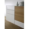 Detail Dressoir Cubo opstelling 602 hoogglans lak wit en hout Sudbrock
