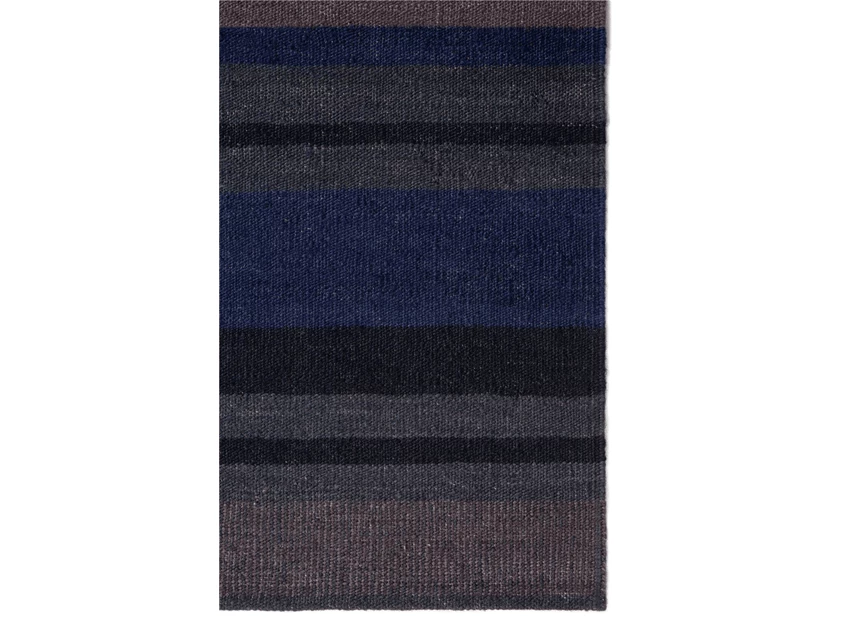 21710 Cobalt Kilim Rug 200x300cm van Ethnicraft Detail