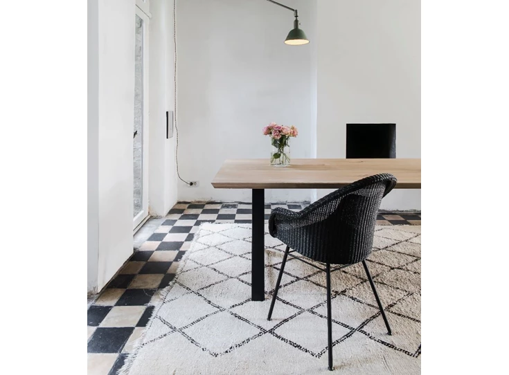 Stoel 'AVRIL HB' Steel A Base Vincent Sheppard Black Sfeer