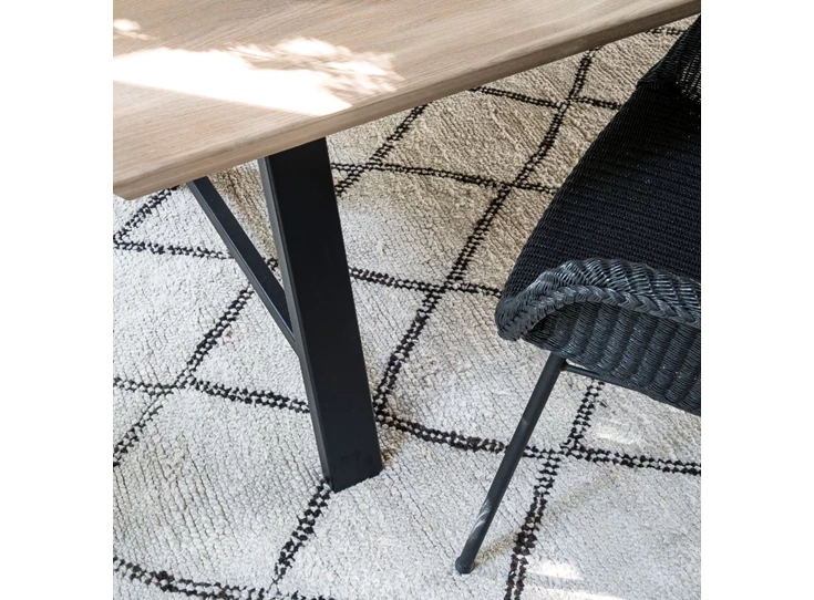 Stoel 'AVRIL HB' Steel A Base Vincent Sheppard Zwart Detail