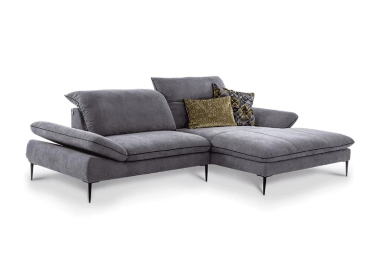 Salon Enjoy&More met longchair Willi Schillig