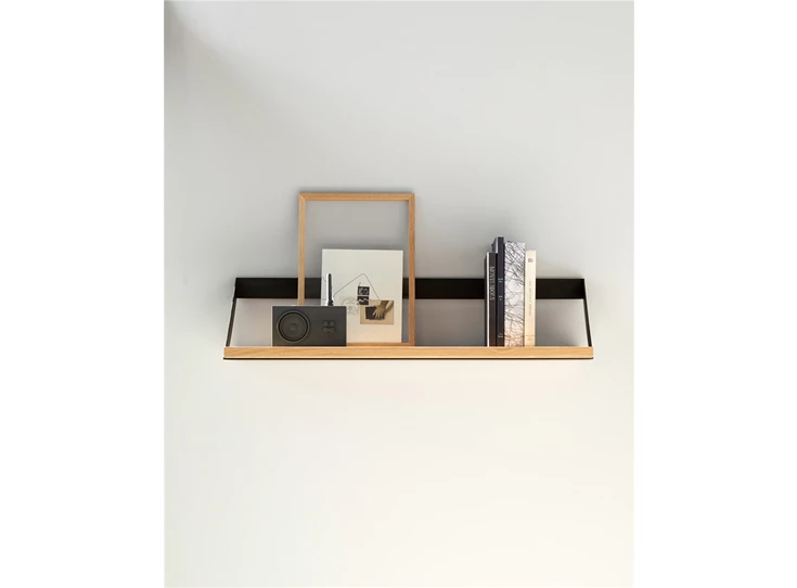 Ethnicraft Oak Ribbon Shelf Black gebruik 26623