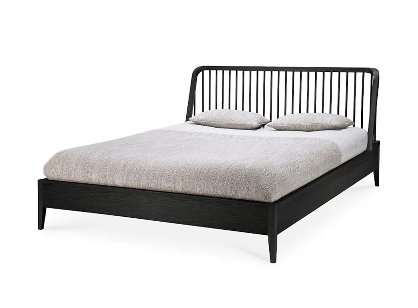 Oak Spinle black bed 51237 Ethnicraft 2persoons.jpg