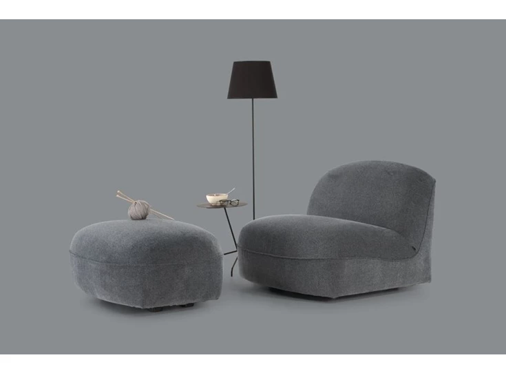 Bijzetzetel Lala met poef 10 90 stof Moome by Indera donker