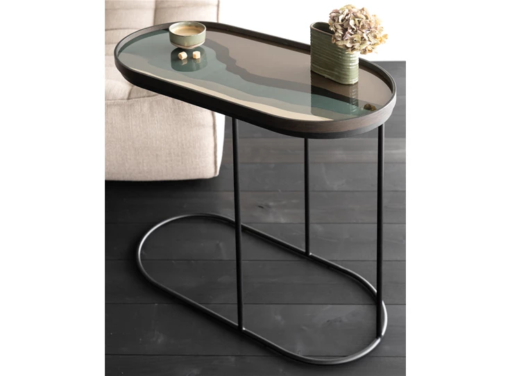 20580 Ethnicraft graphite wabi sabi glass tray Met tafel