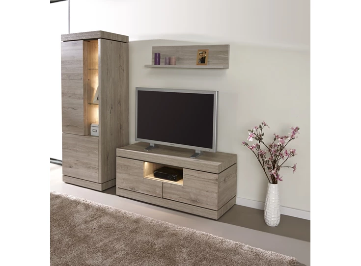 sfeerbeeld etna K542 millenium eik lichtgrijs vitrinekast links KV1L