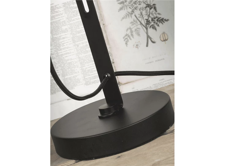 Seattle schakelaar verstelbaar tafellamp black zwart metaal textiel snoer E27 fitting 40W it's about romi verlichting