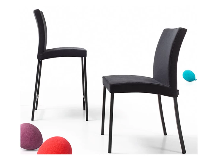 Stoel Naomi / barstoel Naomi