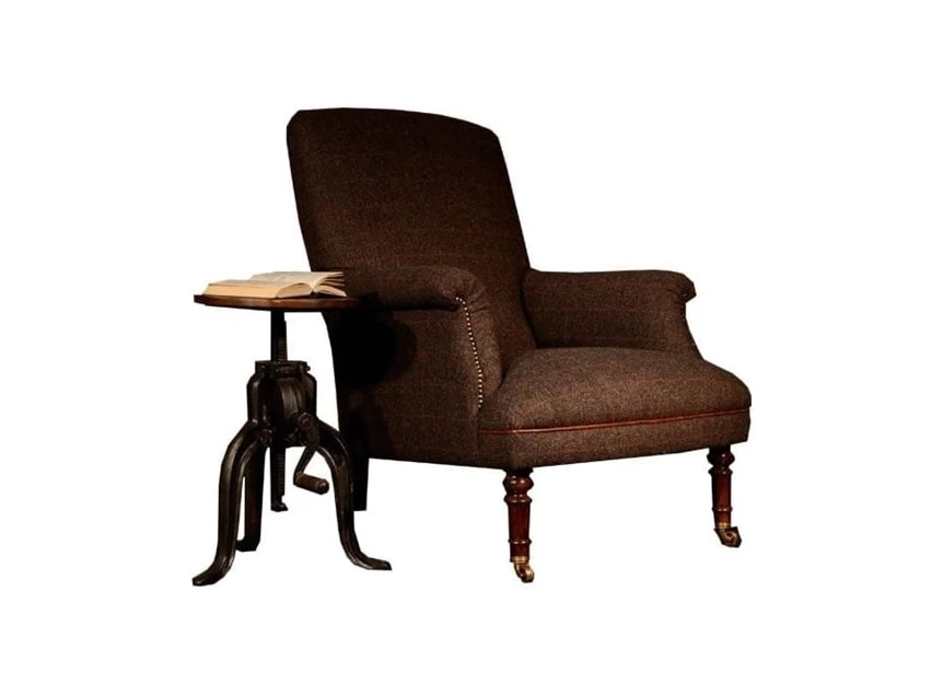 Dalmore chair harris tweed stof wielen mahonie poten engelse stijl fauteuil tetrad
