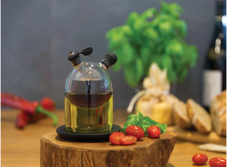 Orbit 2.0 mondgeblazen oil and vinegar set xd design glas xd262360 olie en azijnset bergers