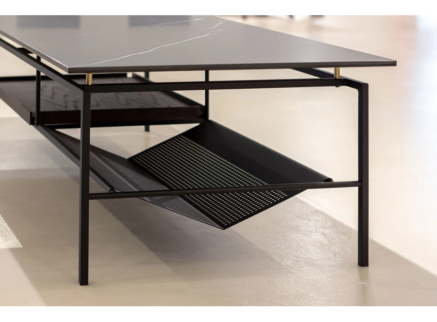 Optie metalen v dagbladhouder salontafel Simone.jpg