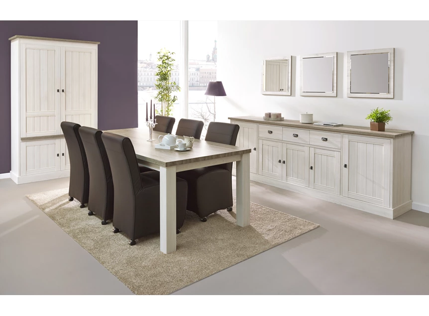 Landelijke eetkamer york sfeerbeeld met barkast