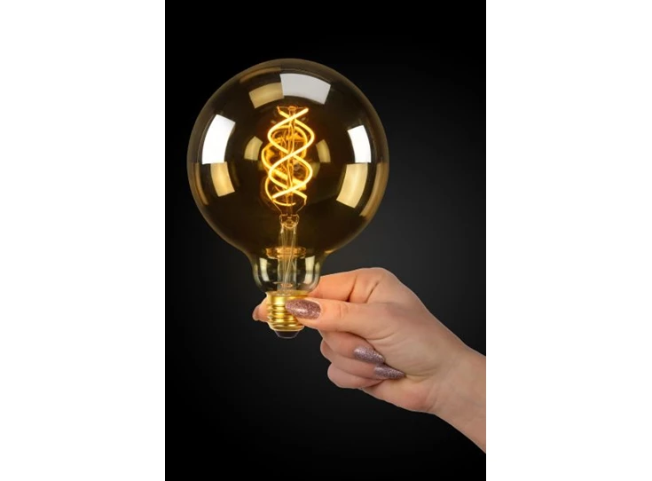 49033-05-62 lucide lichtbron e27 giant led bulb 5w extra warm dimbaar sfeerbeeld