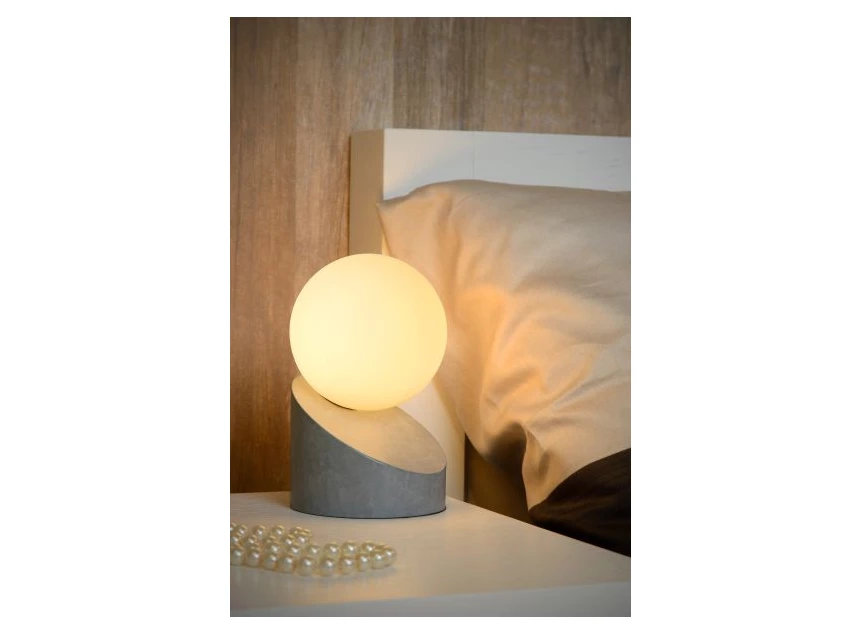 45561-01-36 tafellamp len lucide opaal glas metalen voet grijs G9 sfeerbeeld