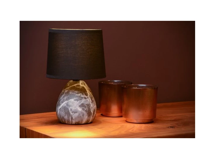 47508-81-30 marmo tafellamp lucide zwart keramiek linnen kap marmerlook e14 sfeerbeeld