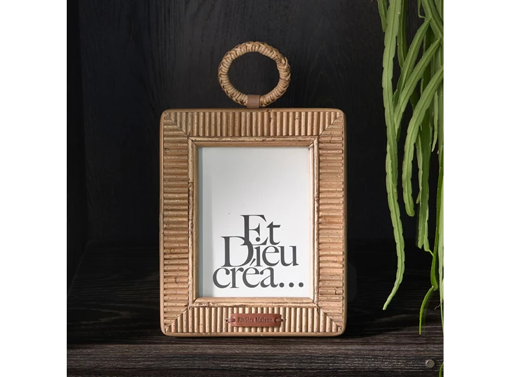 514150 RM railey beach fotokader riviera maison rattan ring 13x18cm sfeerbeeld quote