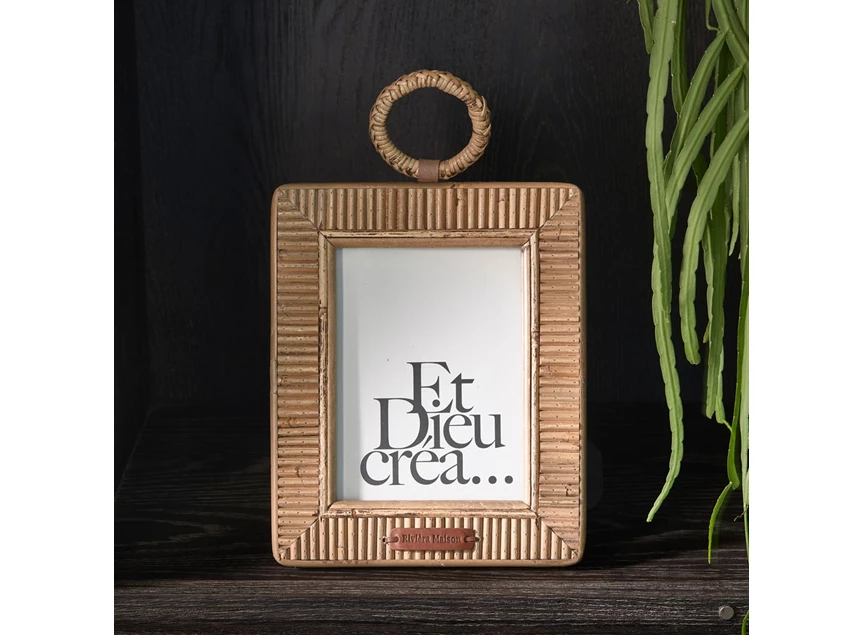 514150 RM railey beach fotokader riviera maison rattan ring 13x18cm sfeerbeeld quote