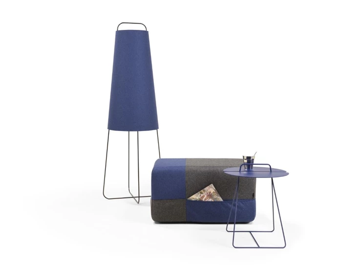 Sfeerfoto Bijzettafel Daisy RAL 5013 Kobaltblauw Moome by Indera