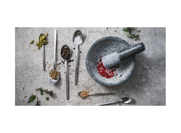 823354 bestekset salt&pepper 16-delig mat Terno sfeer