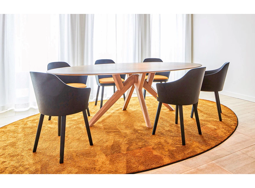 Sfeerfoto Tafel Salsa ellips massief Amerikaans noot Diadesi