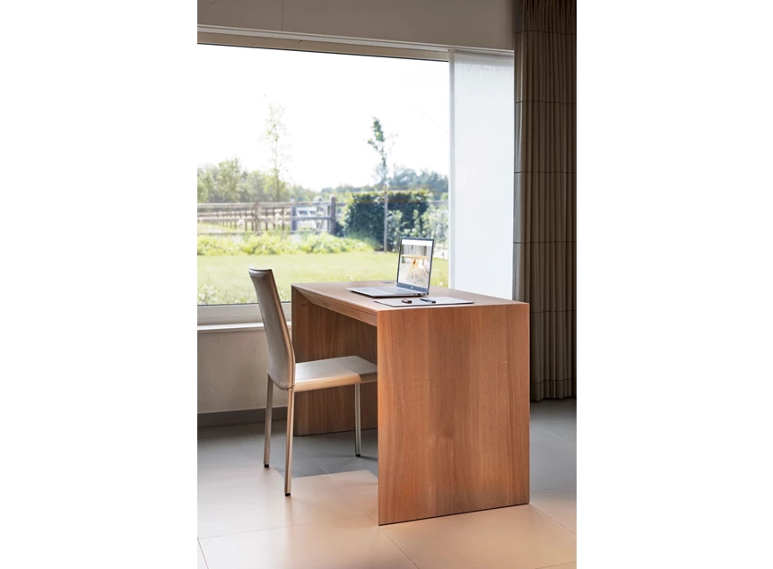 Sfeerfoto Bureau U2-Home Office massief hout Diadesi