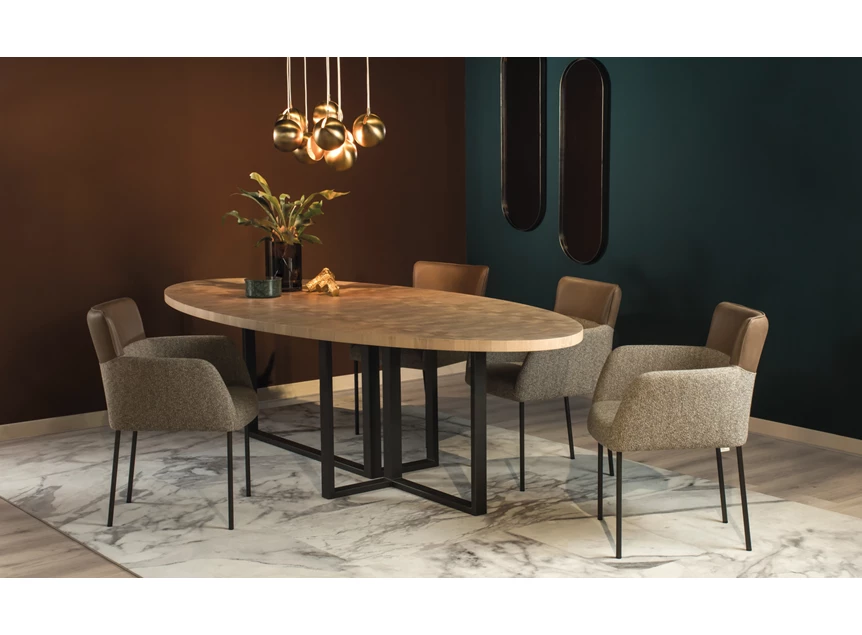 Sfeerfoto Tafel Eris Kopshout ovaal premium eik Bert Plantagie