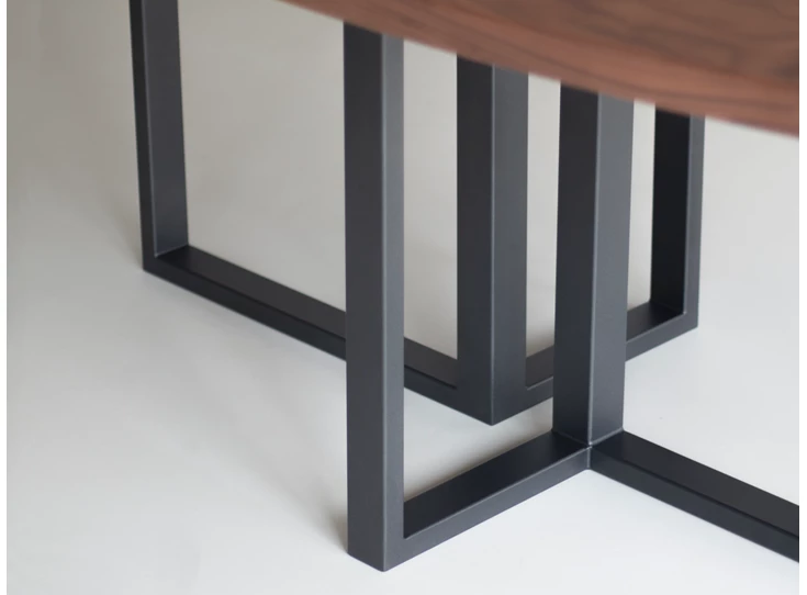 Onderstel Tafel Eris Hout ovaal massief noot Bert Plantagie