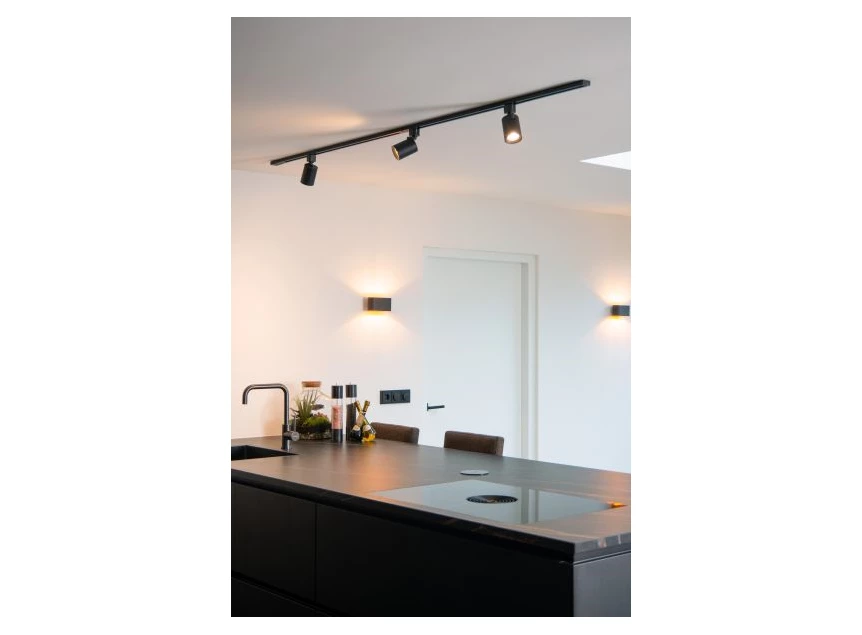 09951-01-30 track spot nigel zwart gu10 led aluminium lucide railverlichting sfeerbeeld