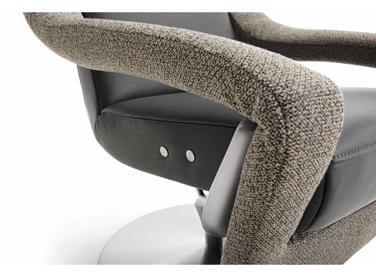 Detail Elektrische Relax Yoko No.3 combi leder stof Koinor