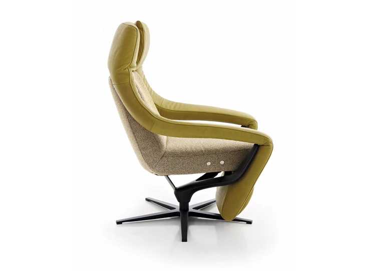 Zijkant Elektrische relax Yoko No.2 combi leder stof Koinor