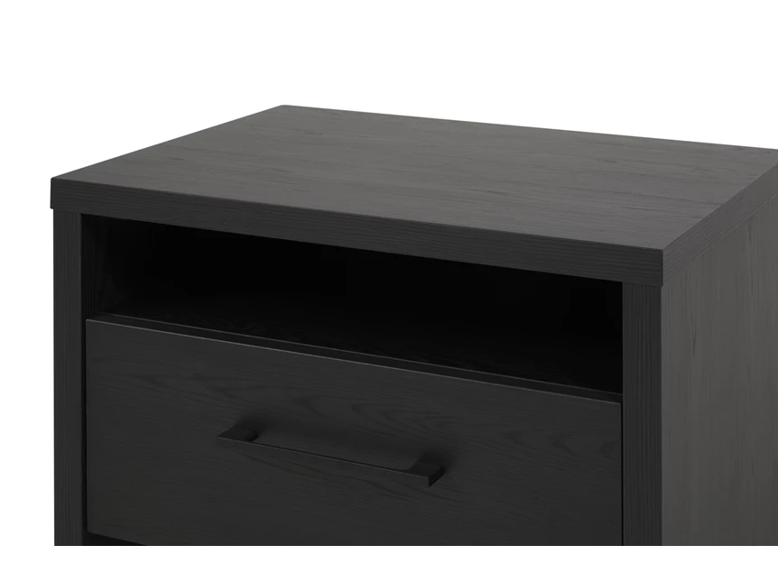 Rosie NT-detail 2 Nachttafel Romy.jpg