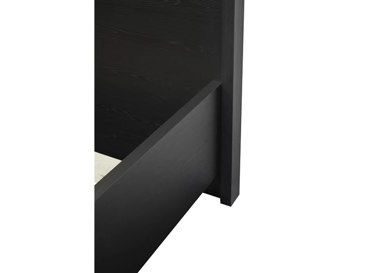 Rosie bed - detail 4.jpg