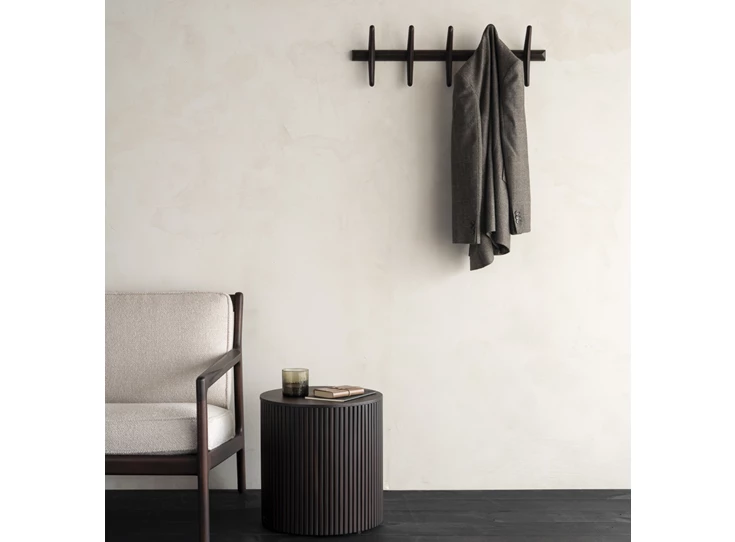 Sfeerfoto Kapstok Mahogany Pi Wall Coat Rack 29782 Ethnicraft