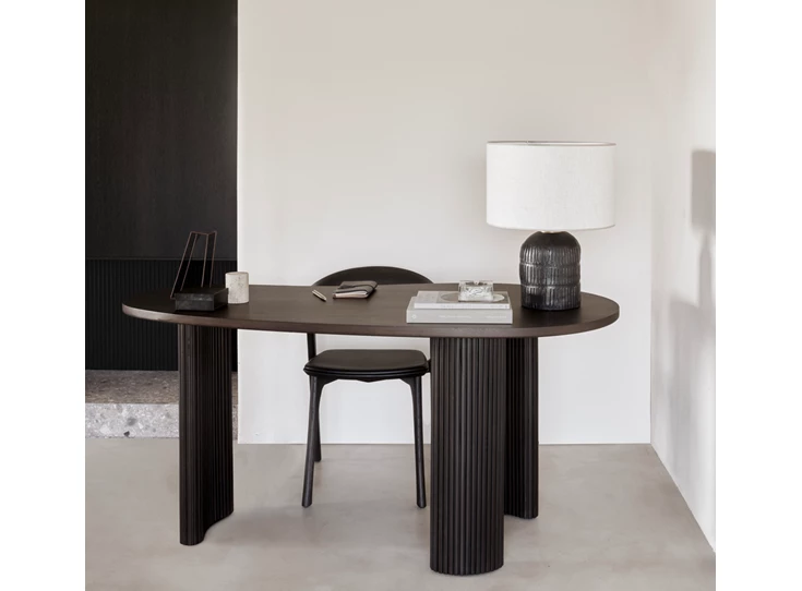 Sfeerfoto Bureautafel Mahogany Boomerang Desk 35011 Ethnicraft