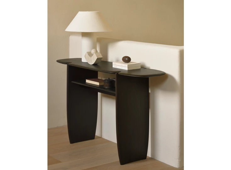 Zijkant sfeerfoto Muurtafel Mahogany Pi Dark Brown Console 35009 Ethnicraft