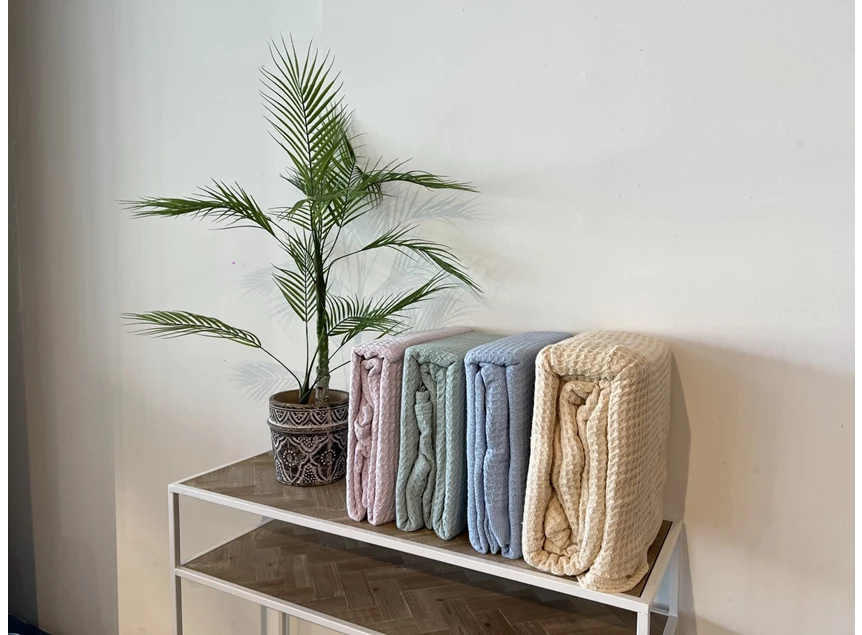 Wafelplaid 240x240cm light munt uit de verpakking andere kleuren