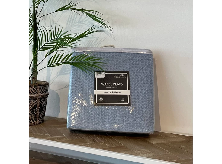 Wafelplaid 240x240cm light blue in verpakking