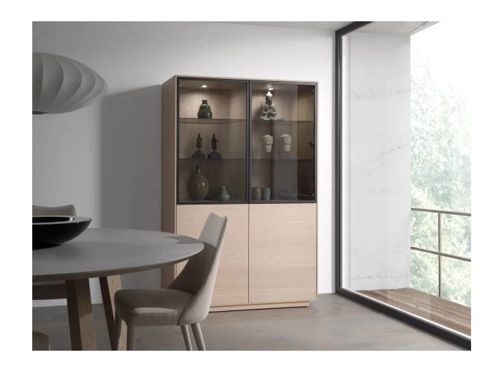 Vitrinekast Adatto eikfineer glas metaal Bijnen modern design