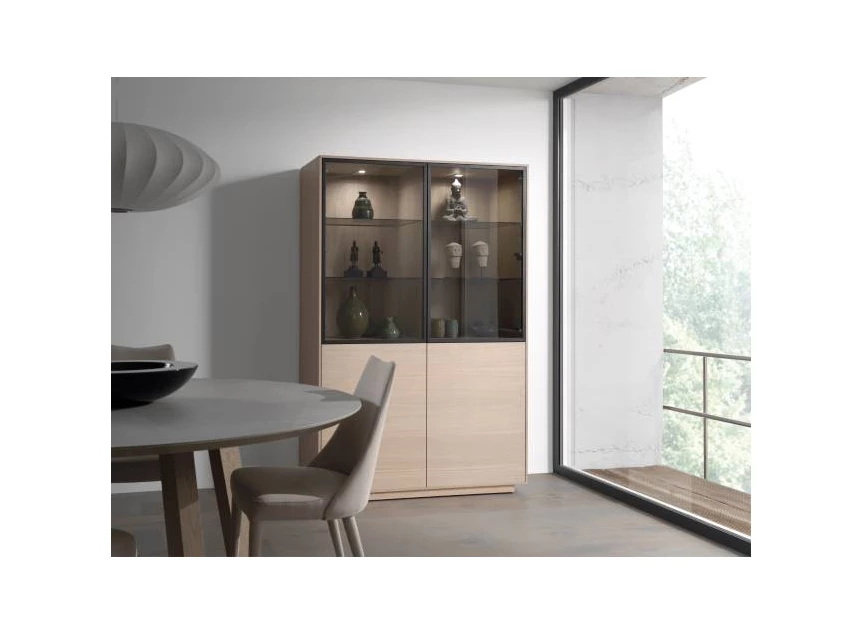 Vitrinekast Adatto eikfineer glas metaal Bijnen modern design
