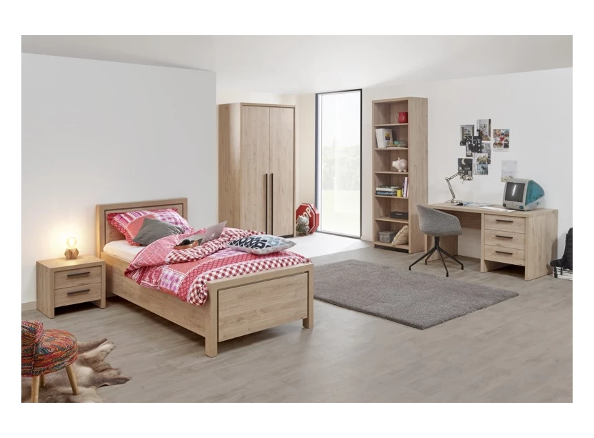 sfeerbeeld viola draaideurkast slaapkamer castella imitatiehout bauwens