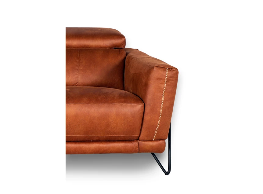 Detail arm stiksels Merlin Cognac