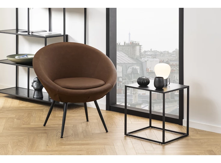 85188 newton bijzettafel salontafel zwart metaal rechthoek actona sfeerbeeld