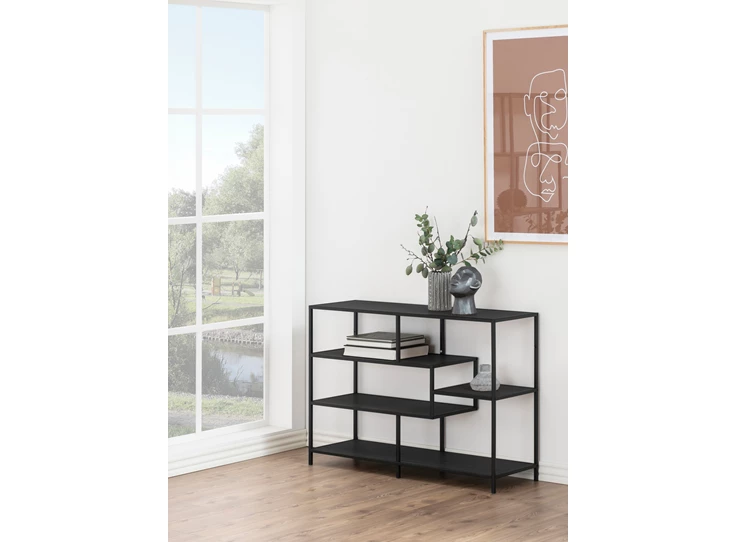 91154 seaford boekenrek laag zwart metaal hout actona assymetrisch sfeerbeeld