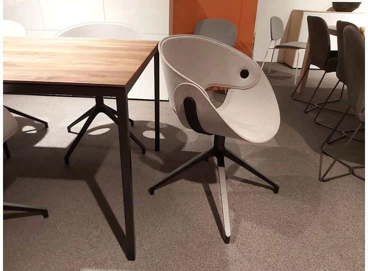 Zijkant Armstoel Fl@t 923.81 Stof Nordic Grey Tonon